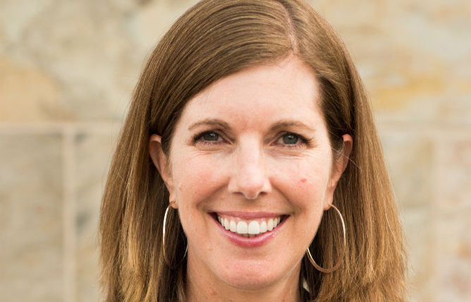 CAITLIN BORGMANN